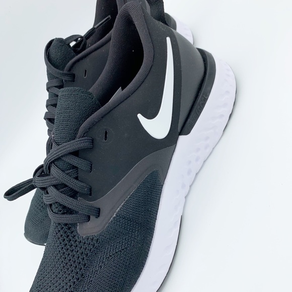 Women’s Nike Odyssey React 2 Flyknit New in Box - Picture 4 of 5